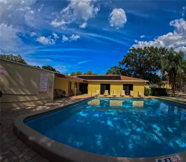 400 18th ST #F7, Vero Beach, FL 32960