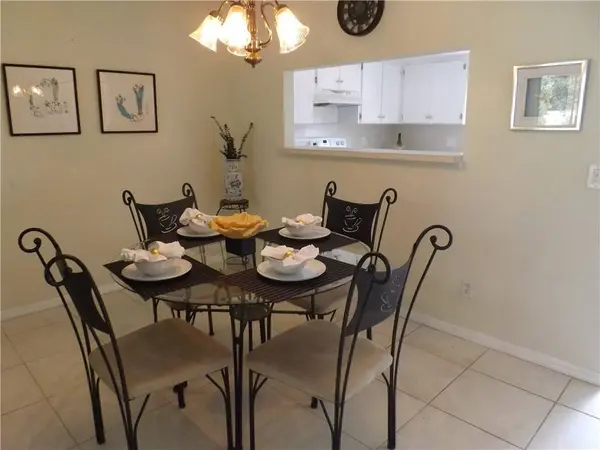 400 18th ST #F7, Vero Beach, FL 32960