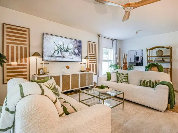 1863 Easthampton TER, Vero Beach, FL 32966