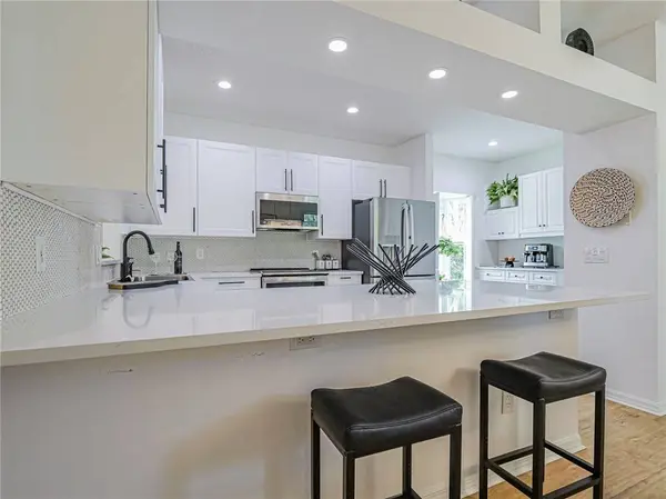 1863 Easthampton TER, Vero Beach, FL 32966
