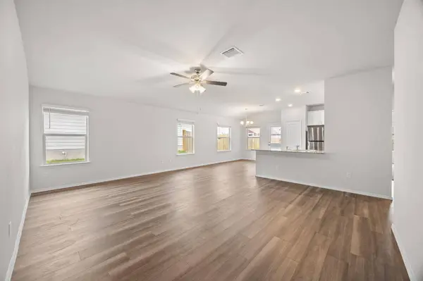 109 Gunther WAY, Taylor, TX 76574