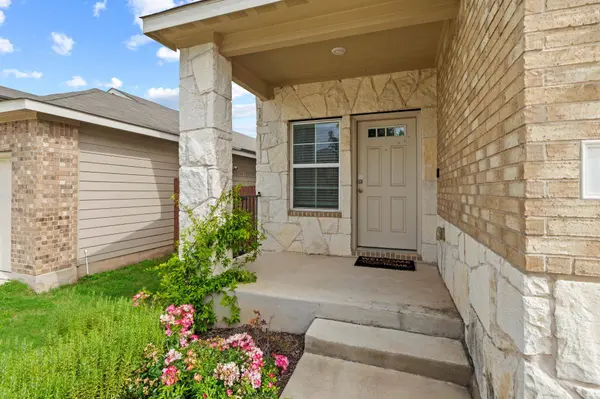 520 Longmount CV, Liberty Hill, TX 78642