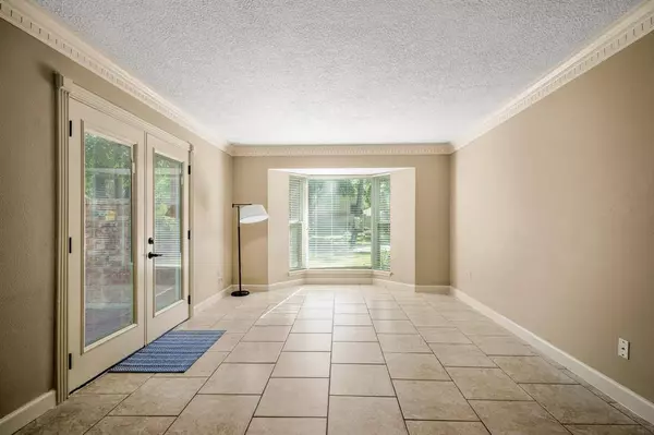 12114 Knobcrest DR, Houston, TX 77070