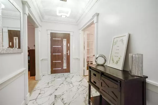 15311 Dawnbrook DR, Houston, TX 77068