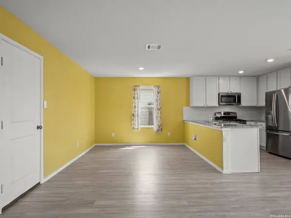 431 De Herrera, San Antonio, TX 78220