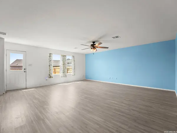 431 De Herrera, San Antonio, TX 78220