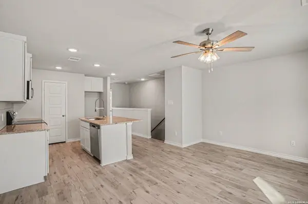 310 W Evergreen ST #120 UNIT 120, San Antonio, TX 78212