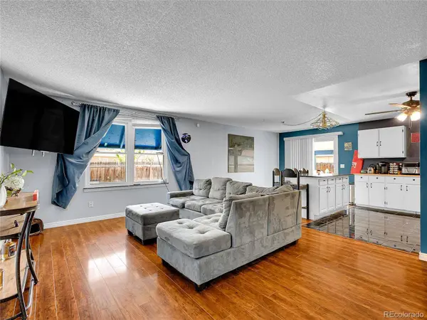 4269 Freeport WAY, Denver, CO 80239