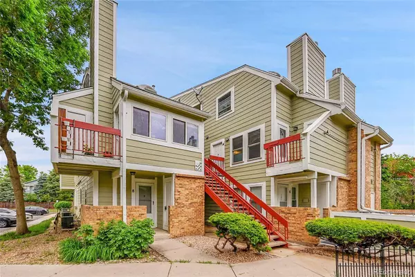 922 S Dearborn WAY #8, Aurora, CO 80012