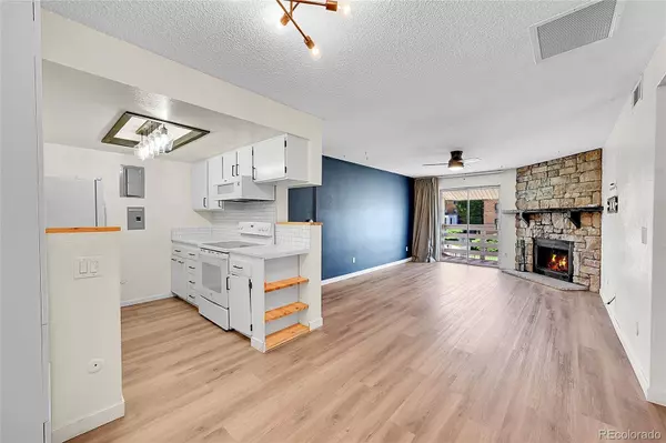 8555 Fairmount DR #C202, Denver, CO 80247