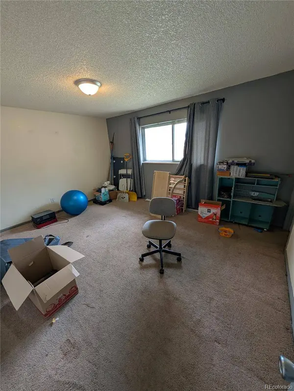 5061 W 71st PL, Westminster, CO 80030