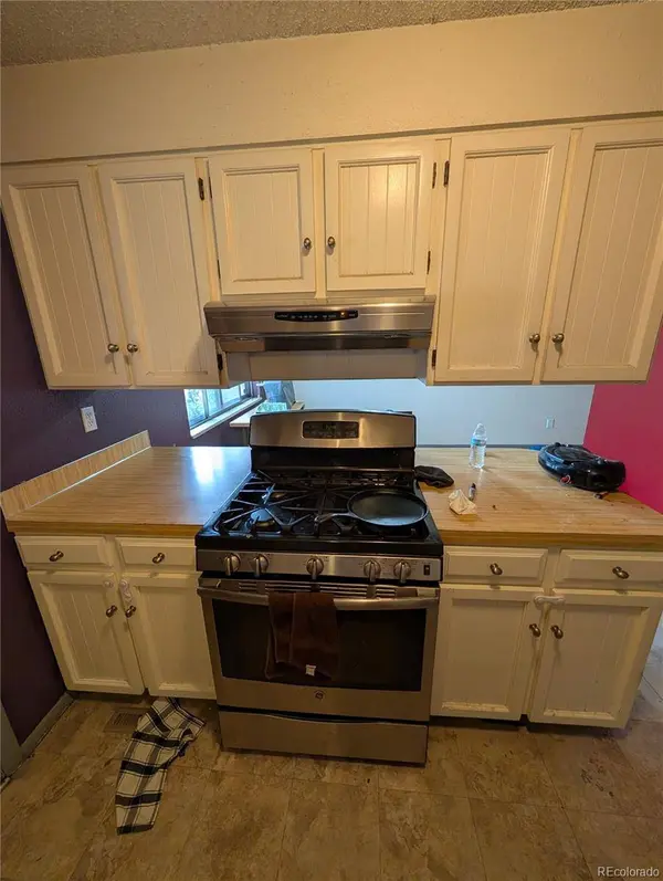 5061 W 71st PL, Westminster, CO 80030