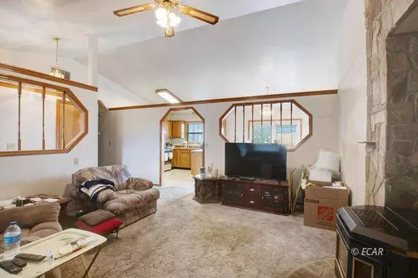 363 Spring Creek Pkwy, Spring Creek, NV 89815