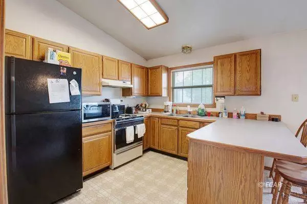 363 Spring Creek Pkwy, Spring Creek, NV 89815