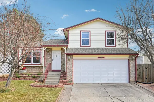 8451 W Star CIR, Littleton, CO 80128