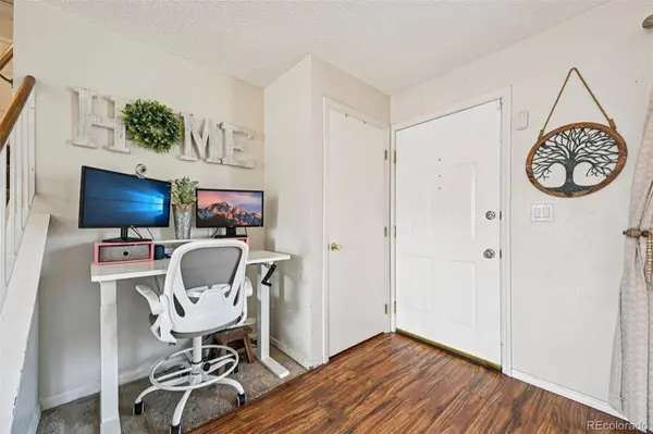 8451 W Star CIR, Littleton, CO 80128