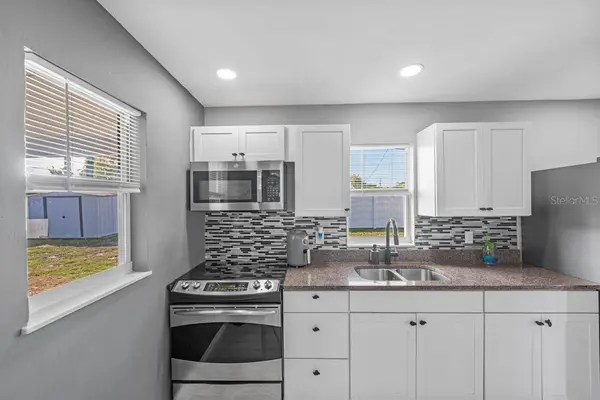 4548 CEPEDA ST, Orlando, FL 32811