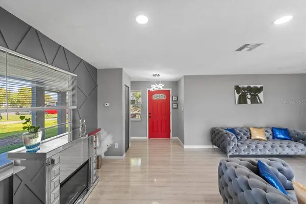 4548 CEPEDA ST, Orlando, FL 32811