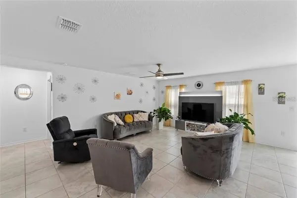 4338 FINCH LN, Kissimmee, FL 34746