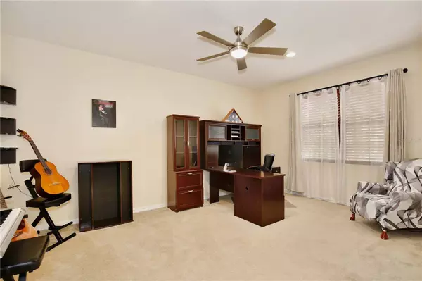 5126 RAVENA AVE W, St Cloud, FL 34771