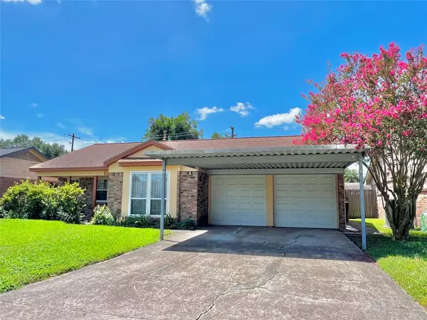 5131 Georgi LN, Houston, TX 77092