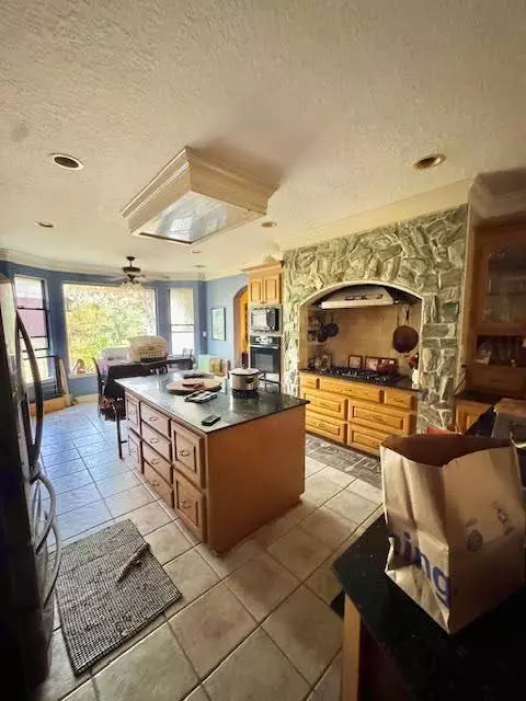 23107 Rosewood TRL, Tomball, TX 77377