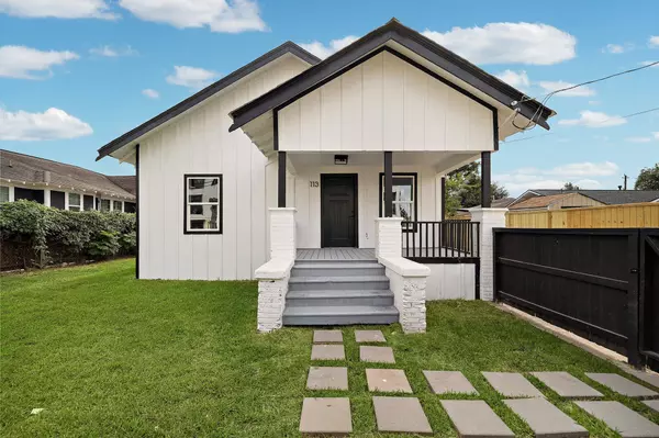 113 Delmar ST, Houston, TX 77011