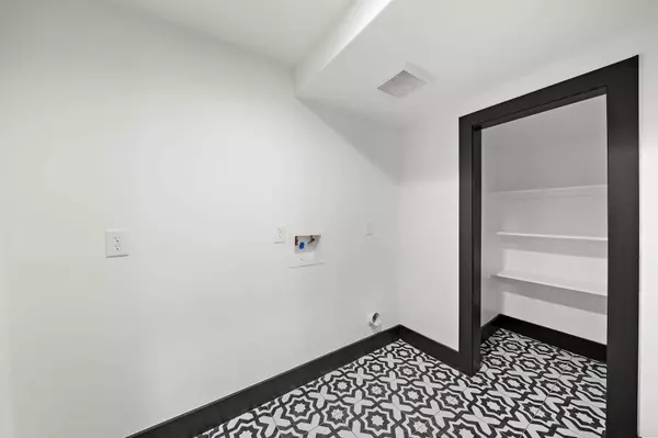 113 Delmar ST, Houston, TX 77011