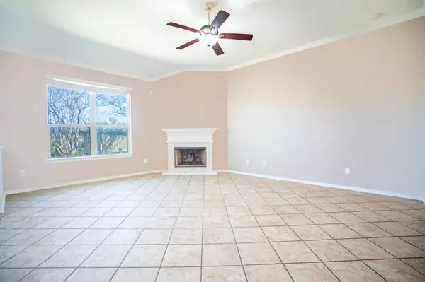 20226 Blue Lake View LN, Humble, TX 77338