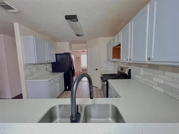 19031 Prairie Bluff DR, Cypress, TX 77433