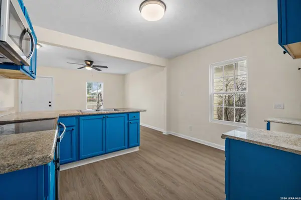 2619 E Houston, San Antonio, TX 78202