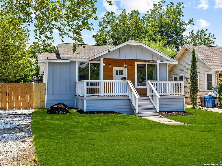 1122 W Gramercy investment property