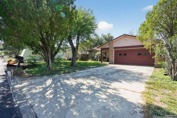 5306 Green Grove, San Antonio, TX 78223