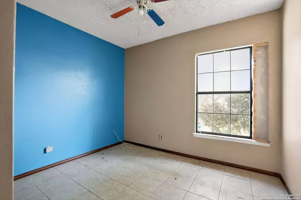 5306 Green Grove, San Antonio, TX 78223