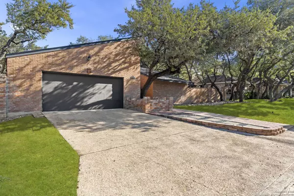 13114 Hunters Circle, San Antonio, TX 78230