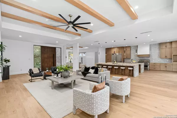 718 RIDGEMONT AVE, Terrell Hills, TX 78209-2845