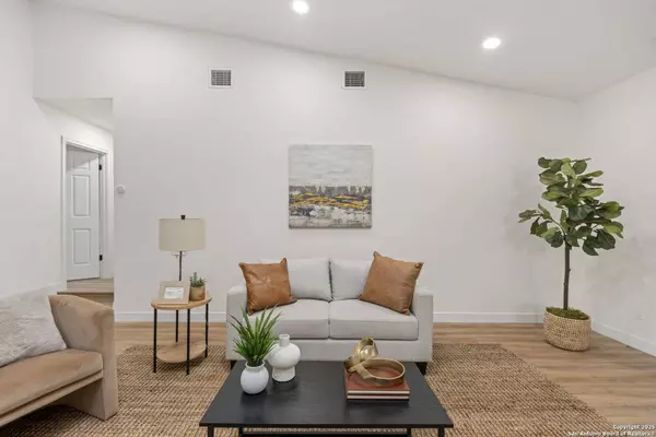 15314 Artesian Oaks, San Antonio, TX 78232