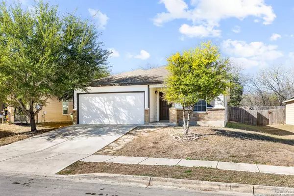 7635 Derby Run, Selma, TX 78154-3936