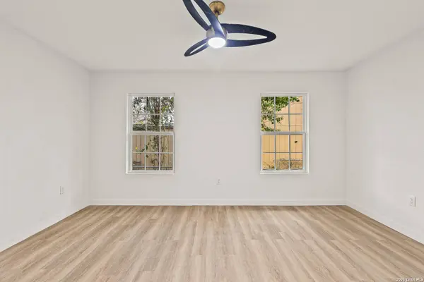 637 Gulf, San Antonio, TX 78202