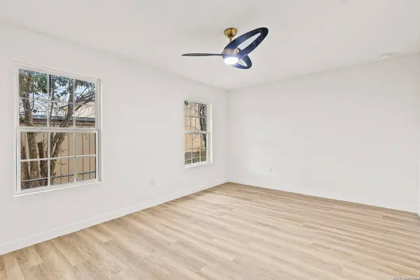 637 Gulf, San Antonio, TX 78202