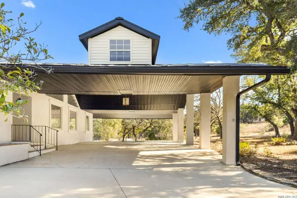 2040 Island View, Canyon Lake, TX 78133-5146