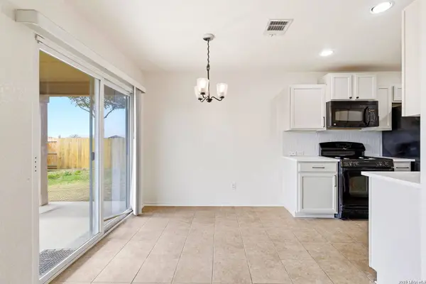 2920 Mineral Springs, Schertz, TX 78108