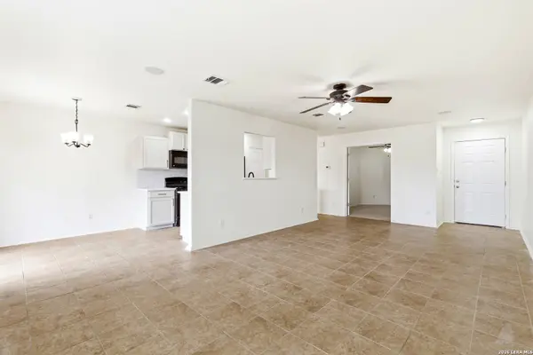 2920 Mineral Springs, Schertz, TX 78108