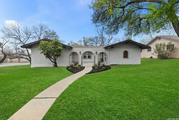 5602 cary grant, San Antonio, TX 78240
