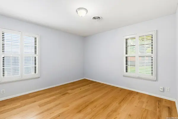 139 VERDANT ST, San Antonio, TX 78209