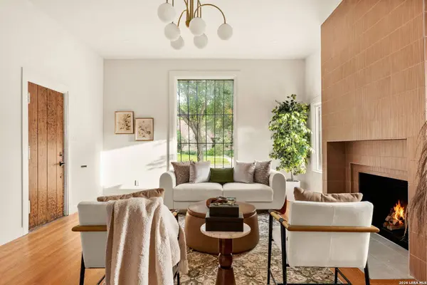 135 W Lullwood, San Antonio, TX 78212