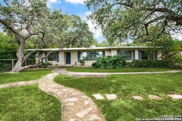 345 BURR RD, Terrell Hills, TX 78209