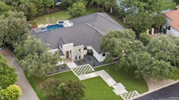 6 Turin Ct, San Antonio, TX 78257-1644