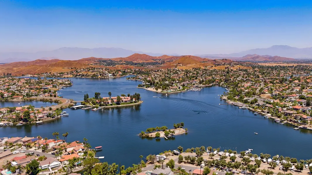 Canyon Lake