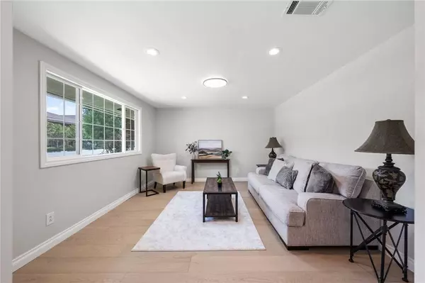 1312 W Ball RD, Anaheim, CA 92802